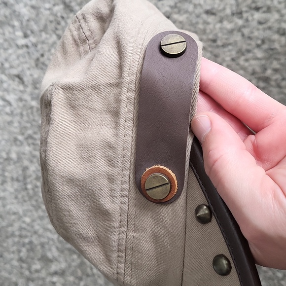 Hat - Picture 3 of 5